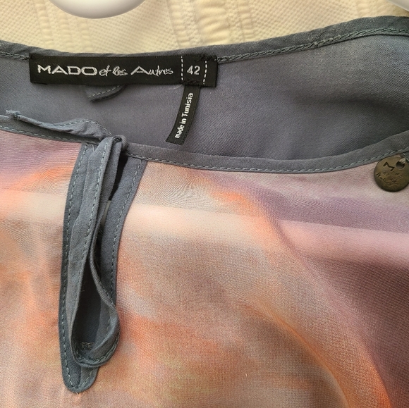 Beautiful Ladies blouse size 12 French brand - Picture 2 of 3